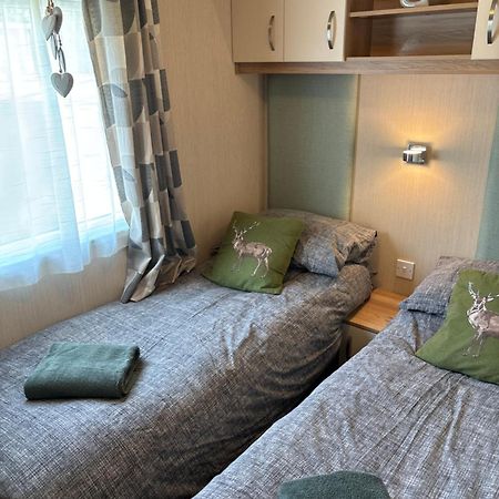 Woodpecker Lodge, Camelot Holiday Park, Ca6 5Sz Карлайл Екстериор снимка